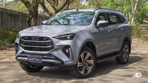 إيسوزو MU-X موديل 2025 في...