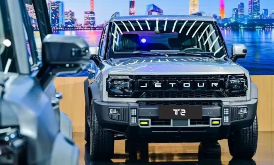 سيارات جيتور T1 وT2